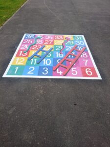 Snakes and Ladders Game